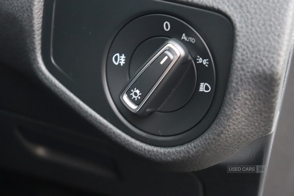 Used Volkswagen Golf 2018 for sale - 77346129: Photo 32