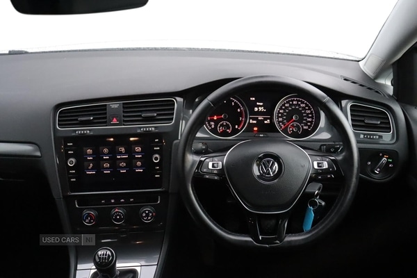 Used Volkswagen Golf 2018 for sale - 77346129: Photo 8