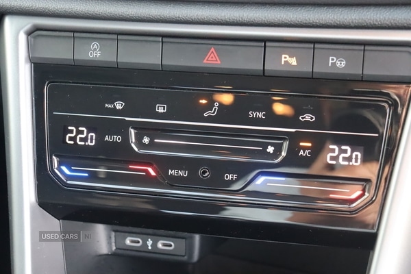 Used Volkswagen T-Roc 2024 for sale - 76486097: Photo 32