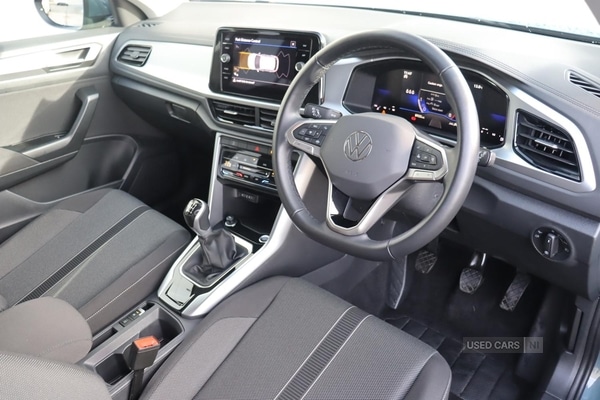 Used Volkswagen T-Roc 2024 for sale - 76486097: Photo 6