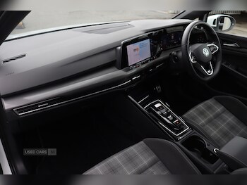 Used Volkswagen Golf 2023 for sale - 75533238: Photo