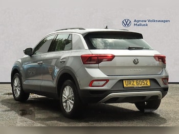 Used Volkswagen T-Roc 2023 for sale - 78810802: Photo