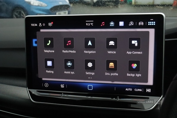 Used Volkswagen Golf 2024 for sale - 77484760: Photo 35