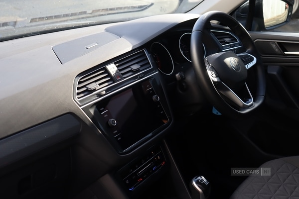 Used Volkswagen Tiguan 2022 for sale - 76419541: Photo 2