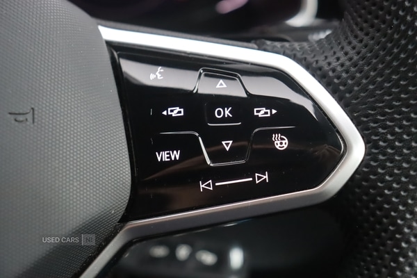 Used Volkswagen T-Roc 2023 for sale - 76296458: Photo 18