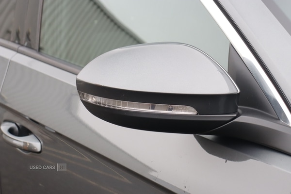 Used Volkswagen T-Roc 2023 for sale - 76296458: Photo 20