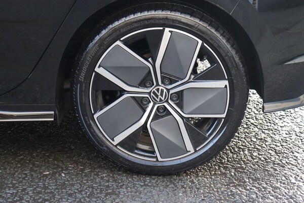 Used Volkswagen Golf 2025 for sale - 76729588: Photo 24