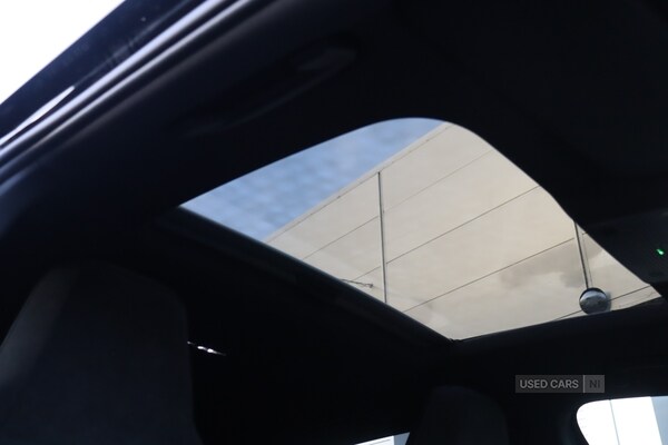 Used Volkswagen Golf 2025 for sale - 76729588: Photo 32