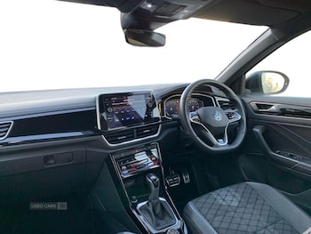 Used Volkswagen T-Roc 2023 for sale - 79192519: Photo