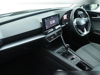 Used SEAT Leon 2022 for sale - 79541132: Photo