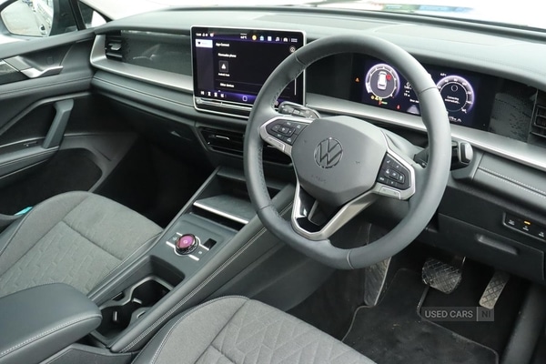 Used Volkswagen Touran 2025 for sale - 77626499: Photo 6