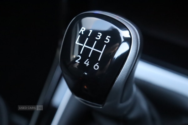 Used Volkswagen T-Roc 2023 for sale - 77231063: Photo 15