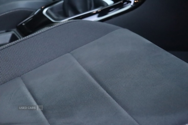 Used Volkswagen T-Roc 2023 for sale - 77231063: Photo 23