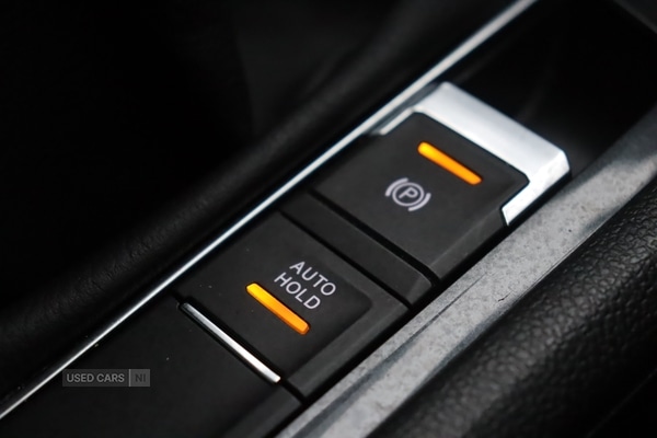 Used Volkswagen Tiguan 2018 for sale - 76585940: Photo 32