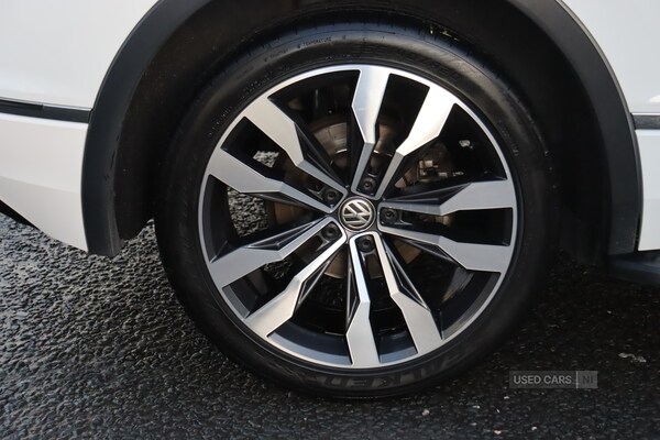 Used Volkswagen Tiguan 2018 for sale - 76528412: Photo 25