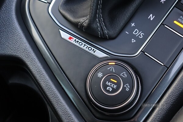 Used Volkswagen Tiguan 2018 for sale - 76528412: Photo 36