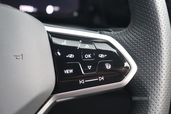 Used Volkswagen Golf 2024 for sale - 76574126: Photo 18