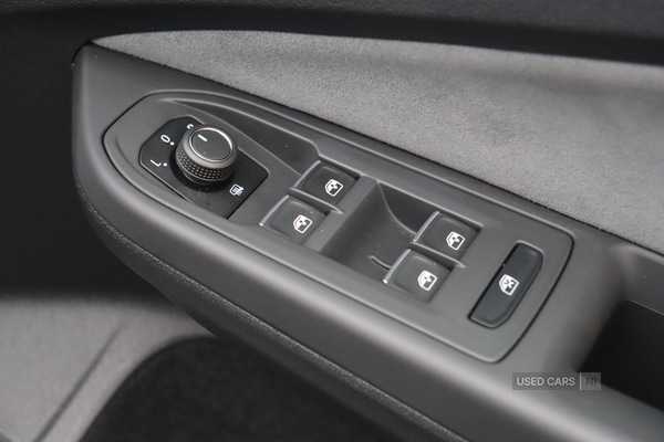 Used Volkswagen Golf 2024 for sale - 76574126: Photo 30