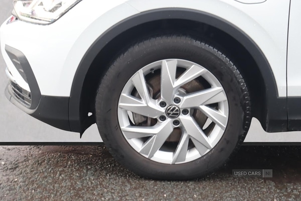 Used Volkswagen Tiguan 2022 for sale - 76743800: Photo 5