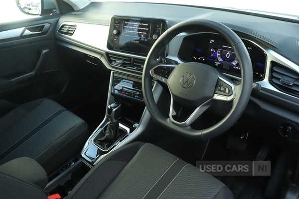 Used Volkswagen T-Roc 2025 for sale - 77971001: Photo 6