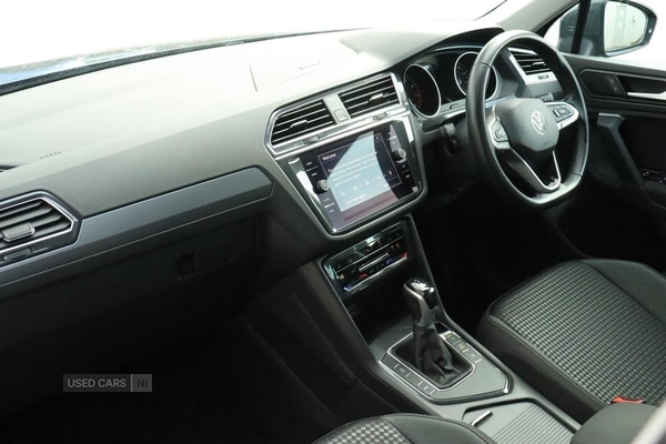 Used Volkswagen Tiguan 2022 for sale - 77738943: Photo 2