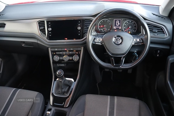 Used Volkswagen T-Roc 2018 for sale - 76998613: Photo 13