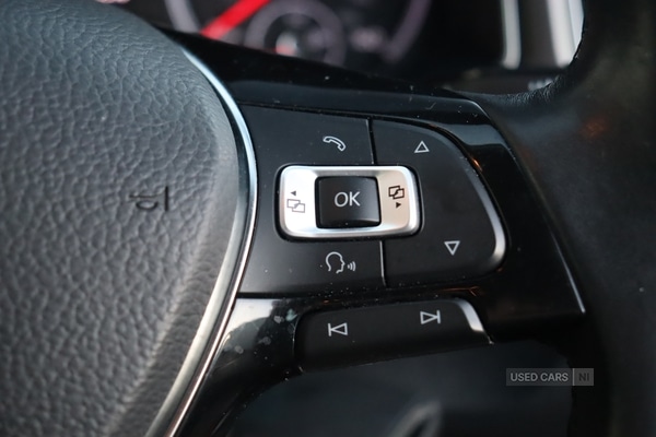 Used Volkswagen T-Roc 2018 for sale - 76998613: Photo 18