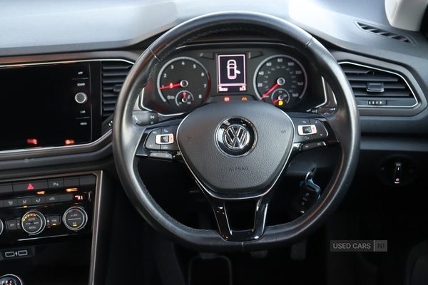 Used Volkswagen T-Roc 2018 for sale - 76998613: Photo 22