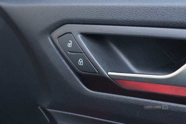 Used Volkswagen T-Roc 2018 for sale - 76998613: Photo 31