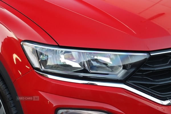 Used Volkswagen T-Roc 2018 for sale - 76998613: Photo 7