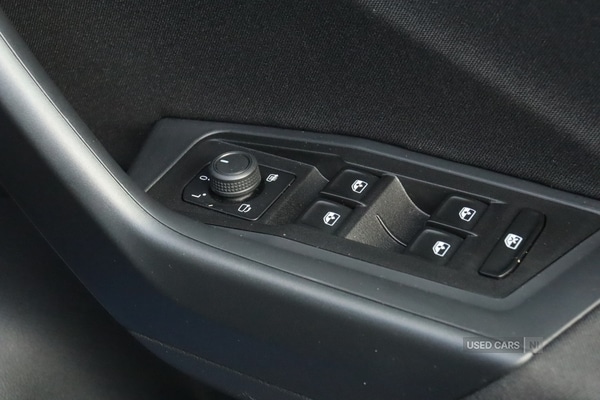 Used Volkswagen T-Roc 2024 for sale - 78116746: Photo 30