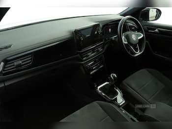Used Volkswagen T-Roc 2023 for sale - 79806961: Photo