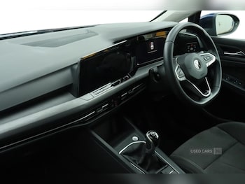 Used Volkswagen Golf 2021 for sale - 77637976: Photo