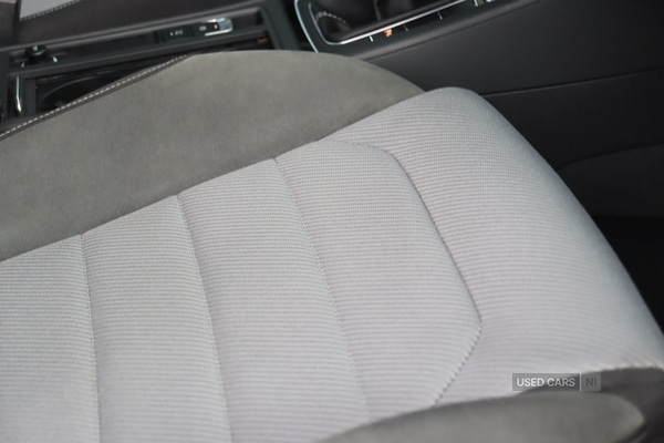 Used Volkswagen Golf 2017 for sale - 76486078: Photo 23