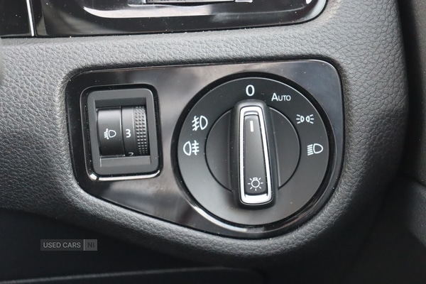 Used Volkswagen Golf 2017 for sale - 76486078: Photo 29