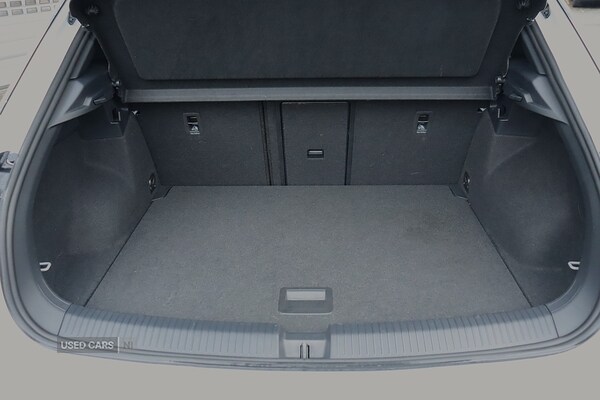 Used Volkswagen T-Roc 2022 for sale - 77697097: Photo 10