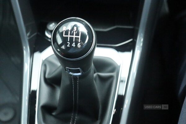 Used Volkswagen T-Roc 2022 for sale - 77697097: Photo 15