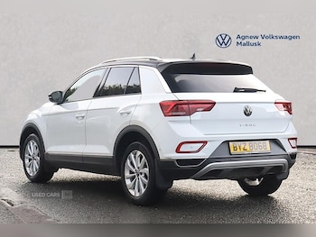 Used Volkswagen T-Roc 2022 for sale - 77163929: Photo