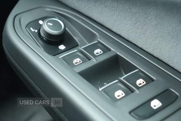 Used Volkswagen Golf 2024 for sale - 77613345: Photo 30