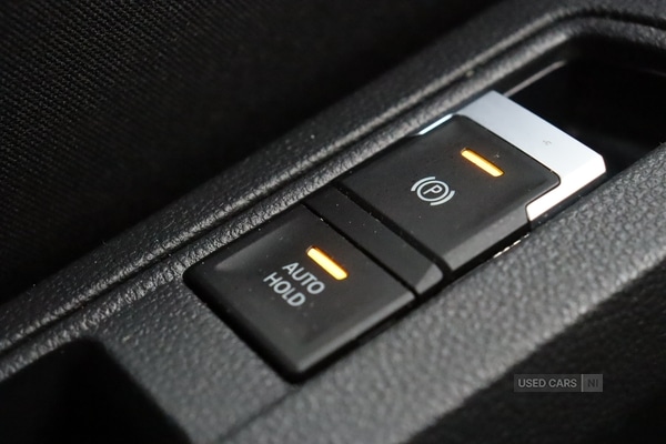 Used Volkswagen T-Roc 2024 for sale - 77009228: Photo 35