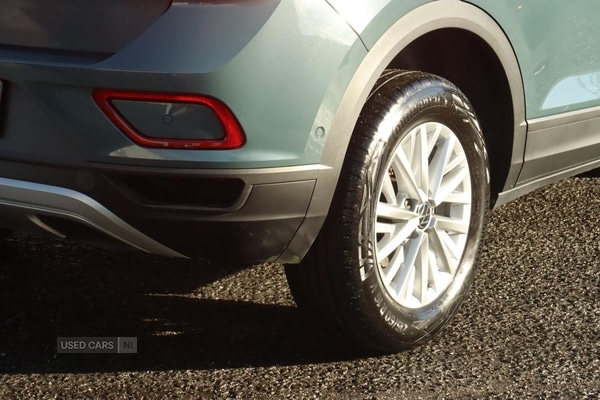 Used Volkswagen T-Roc 2023 for sale - 77809350: Photo 13