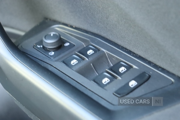 Used Volkswagen T-Roc 2023 for sale - 77809350: Photo 28