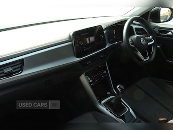 Used Volkswagen T-Roc 2024 for sale - 78729253: Photo