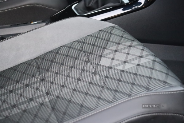 Used Volkswagen T-Roc 2025 for sale - 77292228: Photo 23