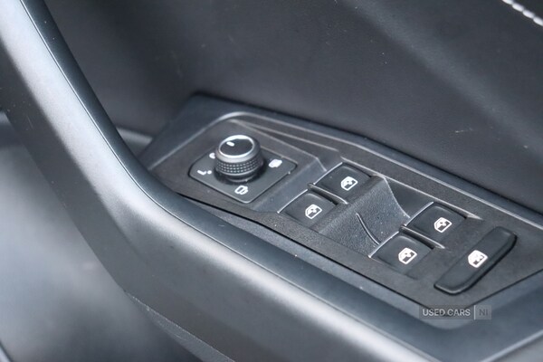 Used Volkswagen T-Roc 2025 for sale - 77292228: Photo 31