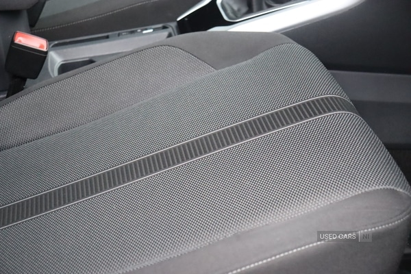 Used Volkswagen T-Roc 2022 for sale - 77456828: Photo 23