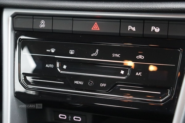 Used Volkswagen T-Roc 2022 for sale - 77456828: Photo 28