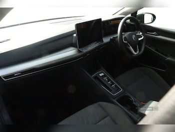 Used Volkswagen Golf 2025 for sale - 79013546: Photo
