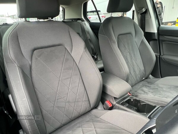Used Volkswagen Golf 2022 for sale - 76061336: Photo 25