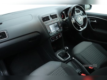 Used Volkswagen Polo 2017 for sale - 77634239: Photo